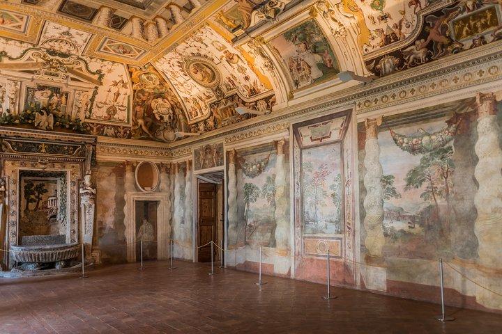 ローマ発ティヴォリ終日旅行：ハドリアヌスのヴィラとヴィラ・デステ