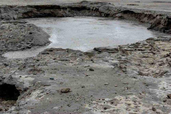 リンコン デ ラ ビエハ火山ハイキング、マッド バス、温泉