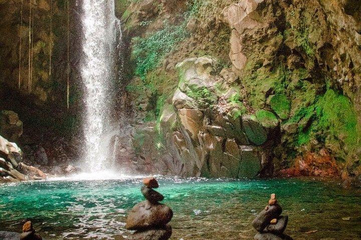 リンコン デ ラ ビエハ火山ハイキング、マッド バス、温泉