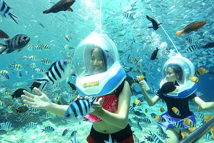 Watersportactiviteitenpakket: Sea Walker, Banana Boat & Jet Ski