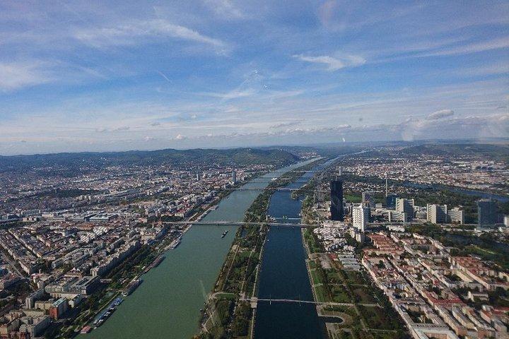 Wien 30 minutters helikoptertur for 4