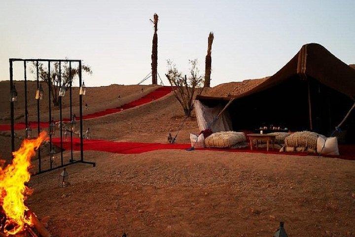 Marrakech: Magical Dinner In Agafay Desert with Fire show