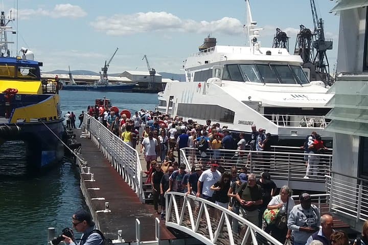 Robben Island Guided Tour plus Hotel Pickup Half Day