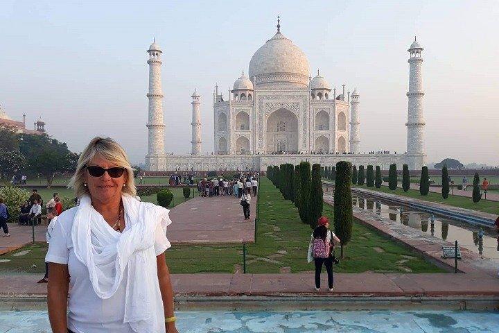 Tour privato del triangolo d'oro di 6 giorni con Ranthambore Safari