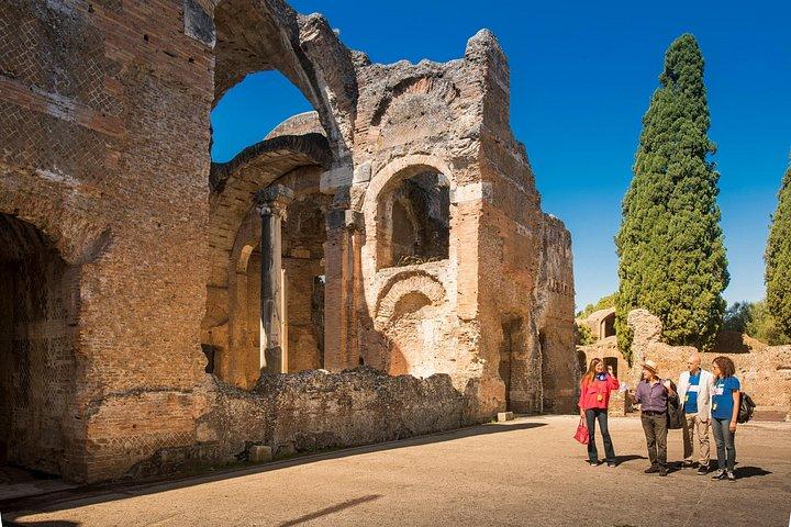 Tivoli、Hadrians Villa、Villa d'Este、ローマからの魅力的な日帰り旅行