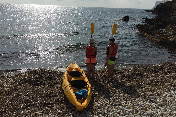 Kajak og snorkeludflugt til Cova Tallada