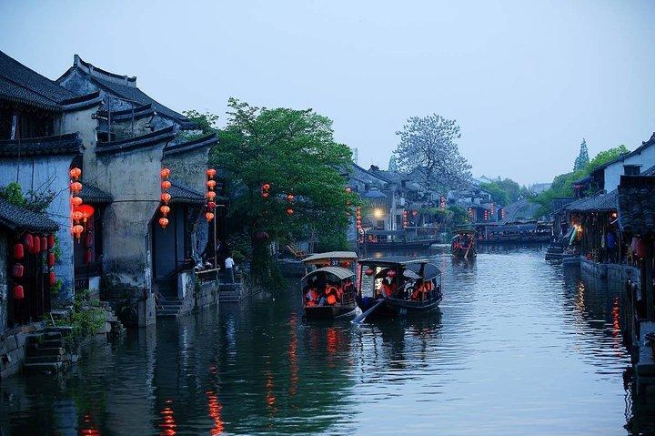 Xitang Water Town Private Tour ab Shanghai mit HanfuExperience