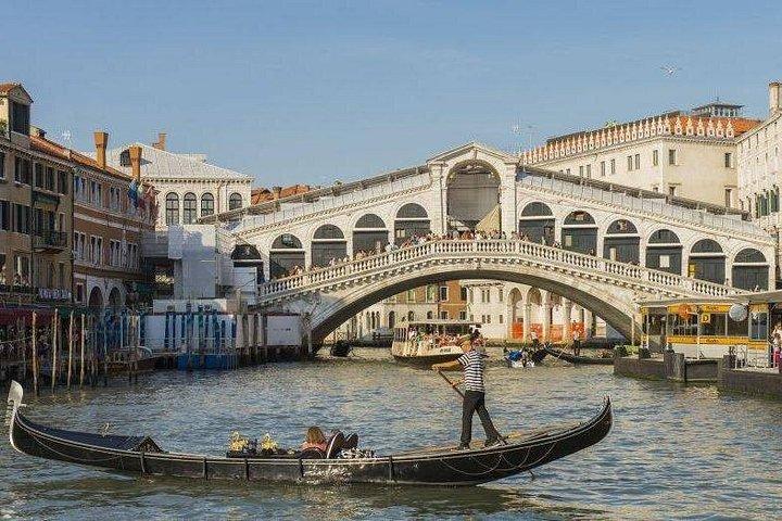 ローマからの7日間のイタリアVIPプライベートツアー