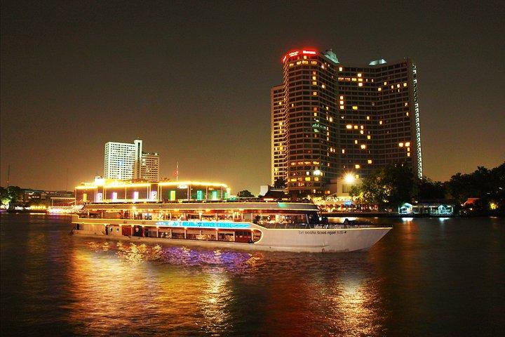 Experiência de cruzeiro White Orchid River Dinner