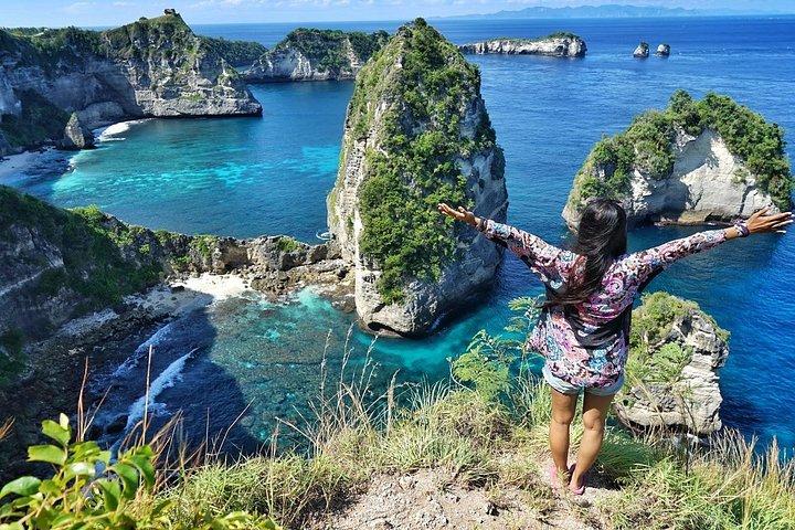 オールインクルーシブ : ヌサペニダ島の東部と西部