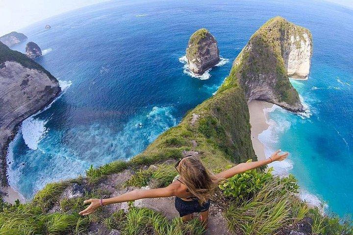 オールインクルーシブ : ヌサペニダ島の東部と西部
