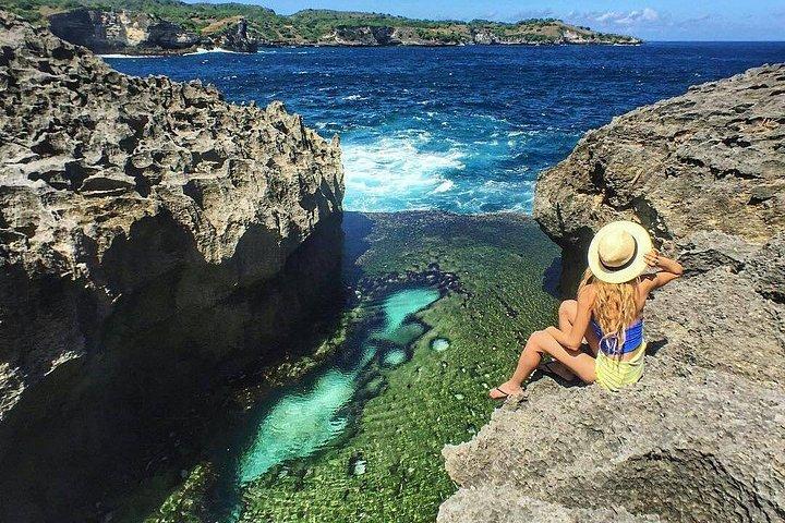 オールインクルーシブ : ヌサペニダ島の東部と西部