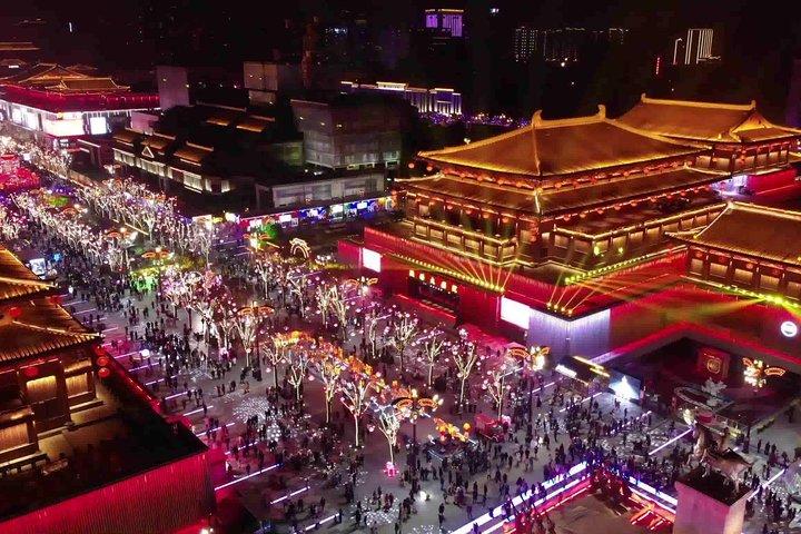 Xian Night Tour: Immer helle Stadt der Grand Tang Dynastie, Musikbrunnen, Stadtmauer