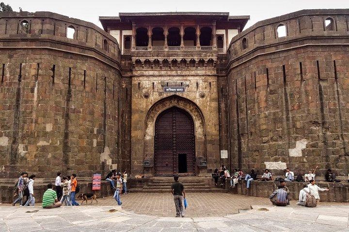 Visite culturelle et patrimoniale d'une journée de la ville de Pune en véhicule privé