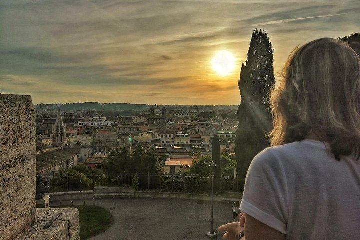 Rome: Guided Sunset E-Bike Tour – Historic Center