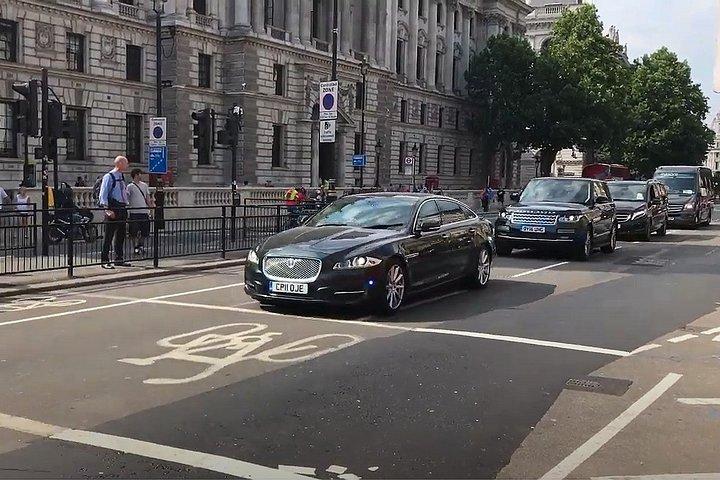 007 Tour privado de medio día por James Bond en Londres