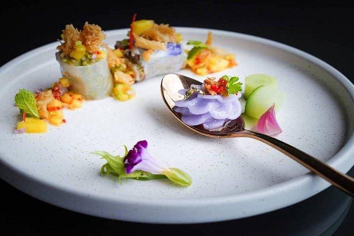 サフラン: 王の川での豪華なディナー・ヴォヤージュ