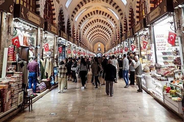 Personalized Istanbul Tour with Private Local Tour Guide