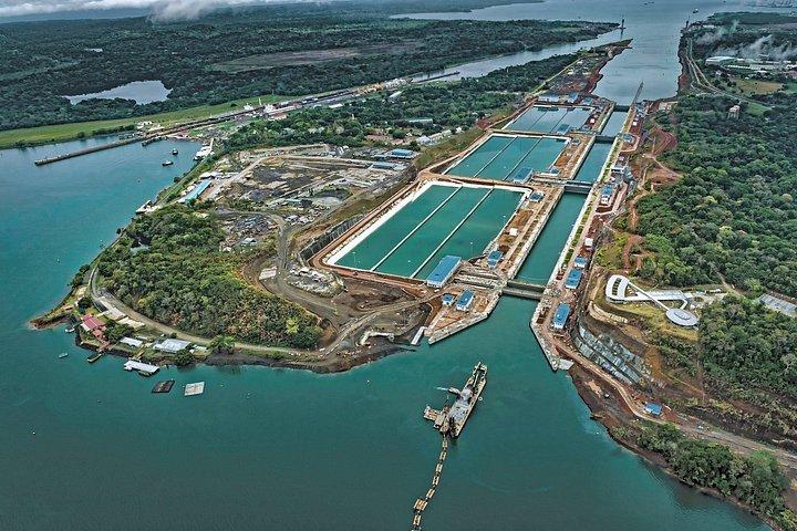 City Tour and Panama Canal