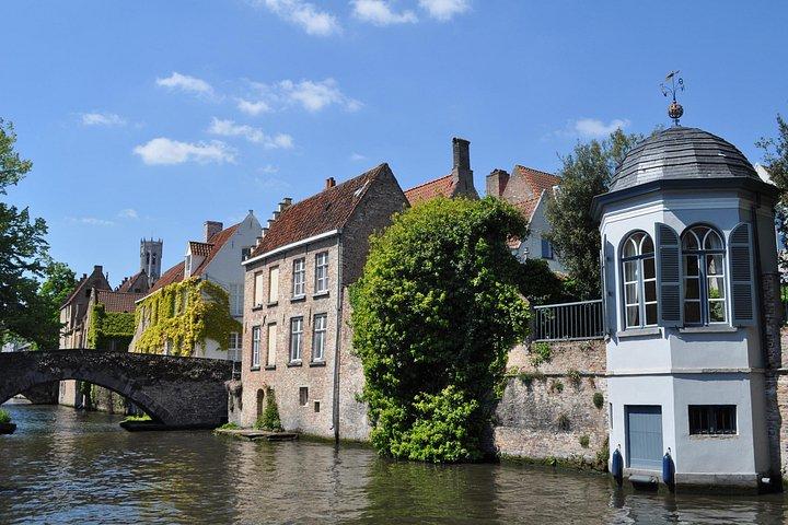 Excursion en bateau, randonnée guidée et chocolat