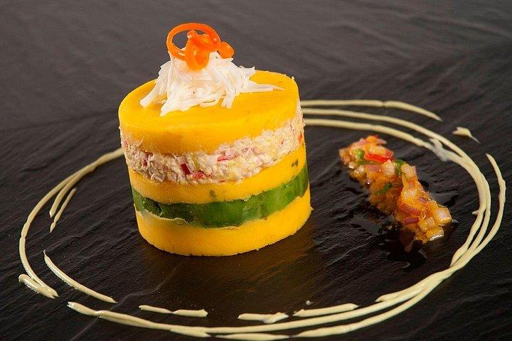 リマのプライベート カリナリー ツアー : ローカル マーケット、クッキング デモ、ラルコ博物館、ランチ