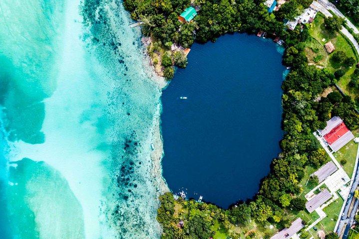 DESCUBRE BACALAR Tour de día completo a la ruta de los 7 colores Laguna, Cenotes y Piratas