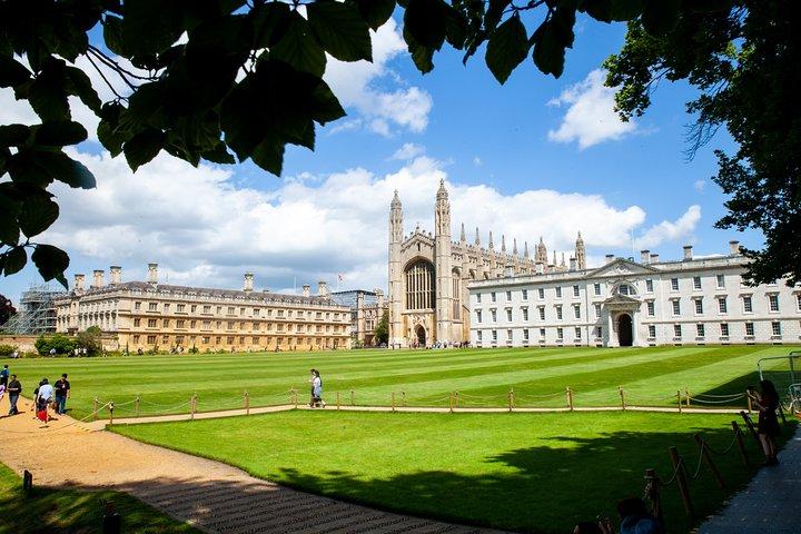 Excursión a pie privada de 2 horas a Cambridge con guía de ex alumnos universitarios