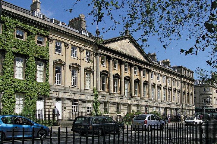 Thermes romains et randonnée pédestre dans la ville de Bath