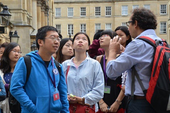 Bath Private Family Tour met Bath University Guide