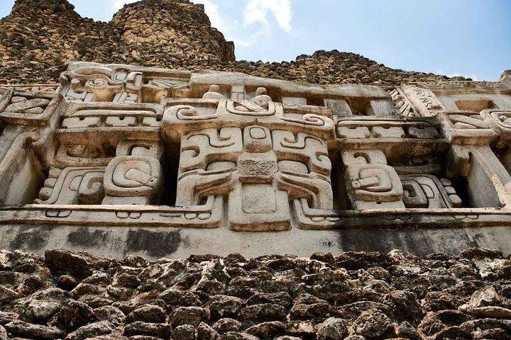 Ruines de Xunantunich et Tuyauterie de grotte de Placencia (luxe)
