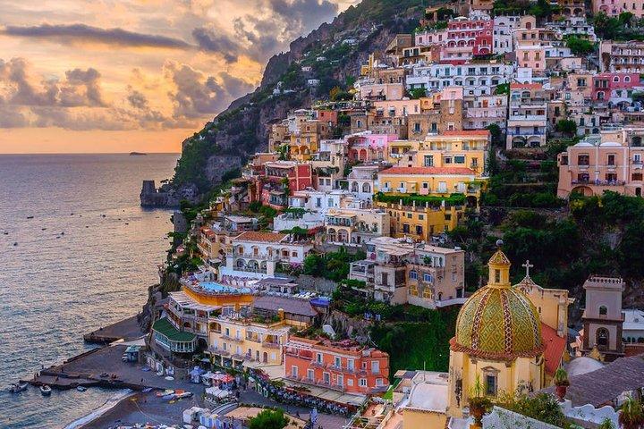 Excursão privada de um dia na Costa de Amalfi saindo de Sorrento