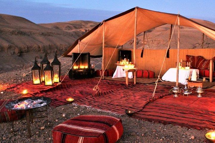 Marrakech: Dinner In Desert Agafay, Sunset Camel Ride & Fire Show