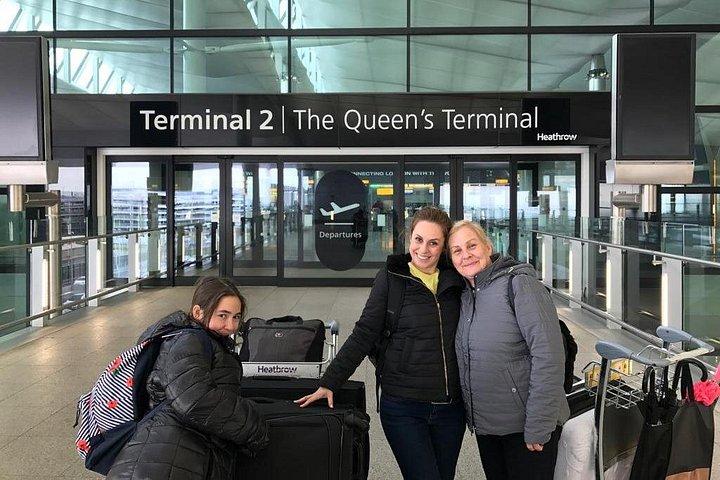 ロンドン発着のヒースロー空港プライベートトランスファー（郵便番号W1からW7）