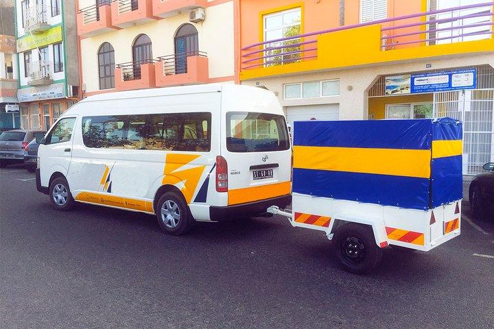 Santiago: Privat transfer från flygplatsen till Rui Vaz eller vice versa