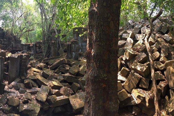 Full-Day Beng Mealea & Koh Ker Temples Tours