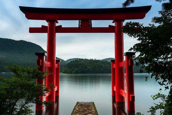 Anpassad privat rundtur i Hakone med en certifierad lokal guide