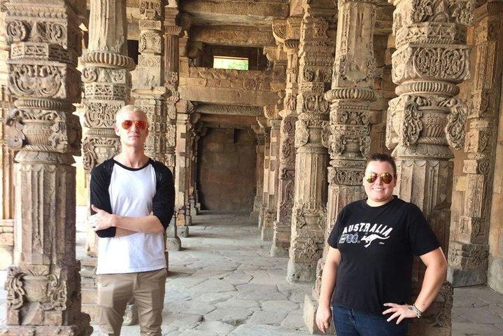 Delhi Highlights: Old & New Delhi Tour with Guide and Transfers