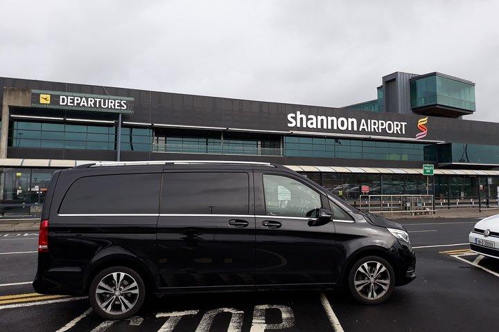 Servizio di auto privata dall'aeroporto di Shannon al Mount Falcon Estate