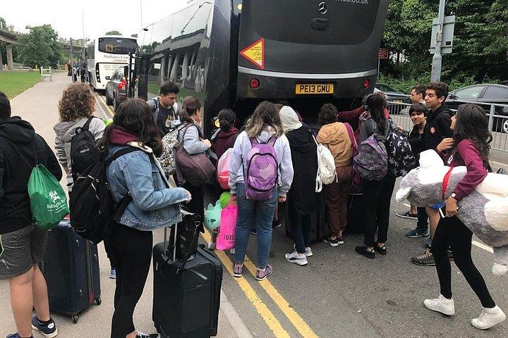 ロンドンへ/からのロンドンシティ空港プライベートトランスファー（郵便番号N1-NW1-SE1）
