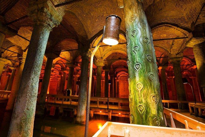 Explore Istanbul’s most magnificent sites of a full-day Private Tour