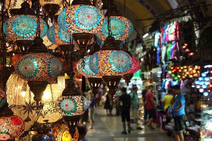 Explore Istanbul’s most magnificent sites of a full-day Private Tour