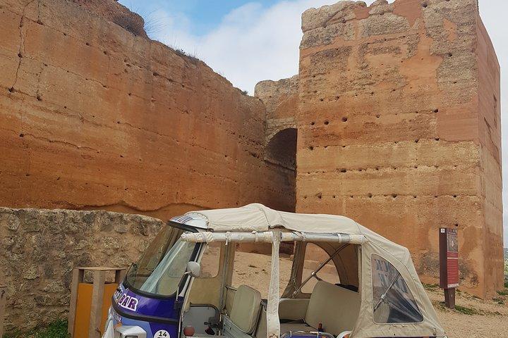 TOURS CARLOS SMILE TUK TUK - kyst, land eller blanding
