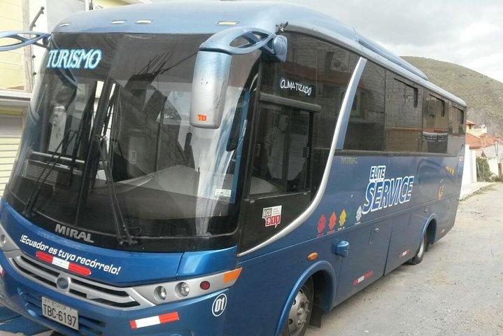 Shuttle vom Flughafen Mariscal nach Quito ODER in weitere Städte in Ecuador