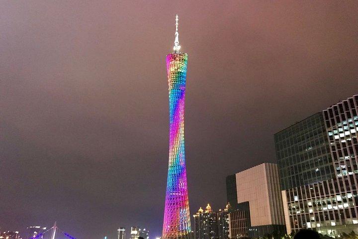 Privat VIP Guangzhou Heldagstur: Canton Tower Lunch, Nattkryssning och mer