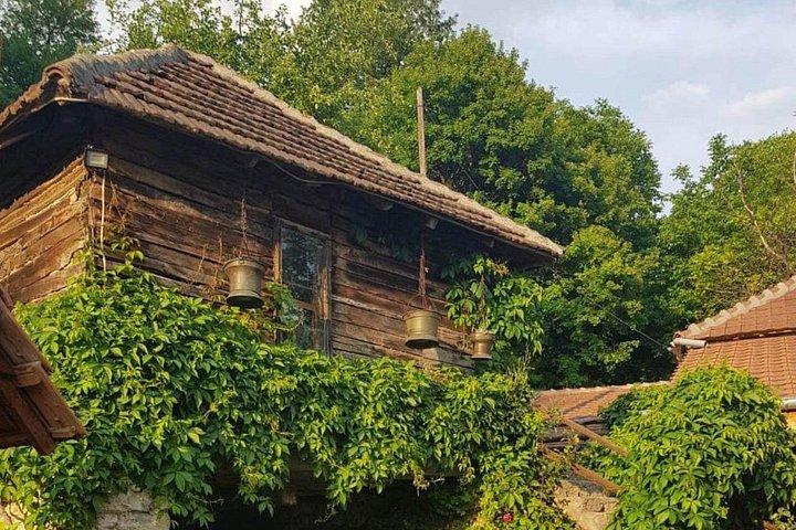 From Belgrade: Full Day Tour to Resava Valley