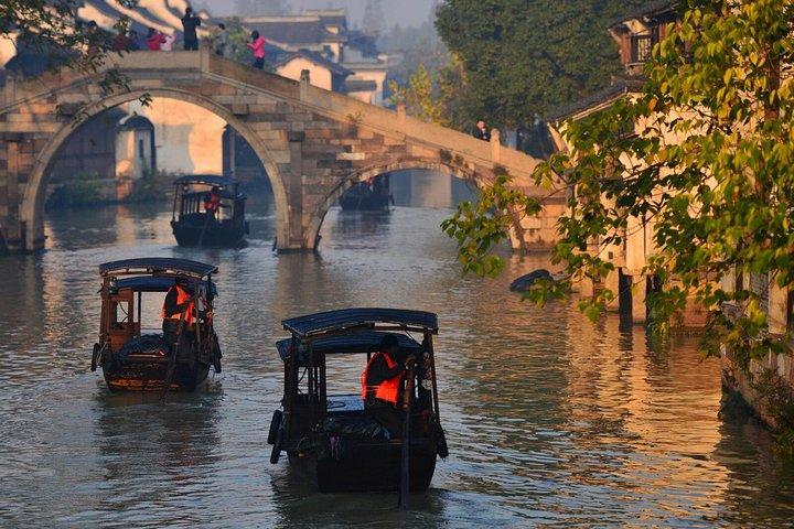 Excursão privada de meio dia para Wuzhen Water Town com passeio de barco em Hangzhou