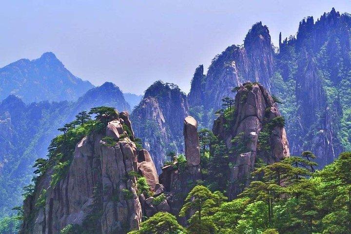 Excursão privada de 2 dias ao Monte Huangshan e Vila Xidi saindo de Hangzhou de trem-bala