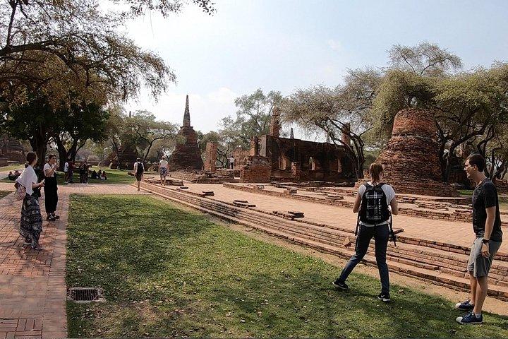 アユタヤ歴史公園でのサイクリング