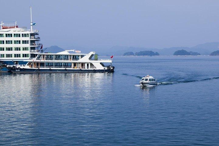 Excursion privée d'une journée au lac Qiandao au départ de Hangzhou