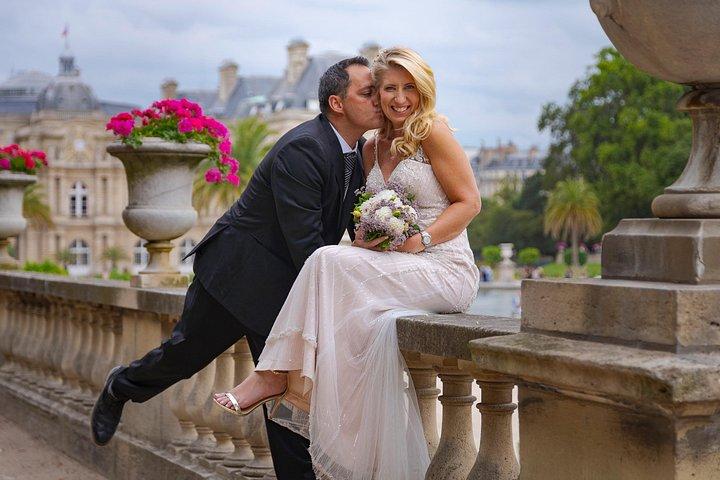 パリルクセンブルグガーデン結婚式誓い写真撮影によるリニューアル式